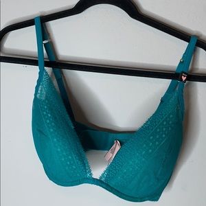 Victoria’s Secret teal blue-green lace bra 32DDD/ 32F